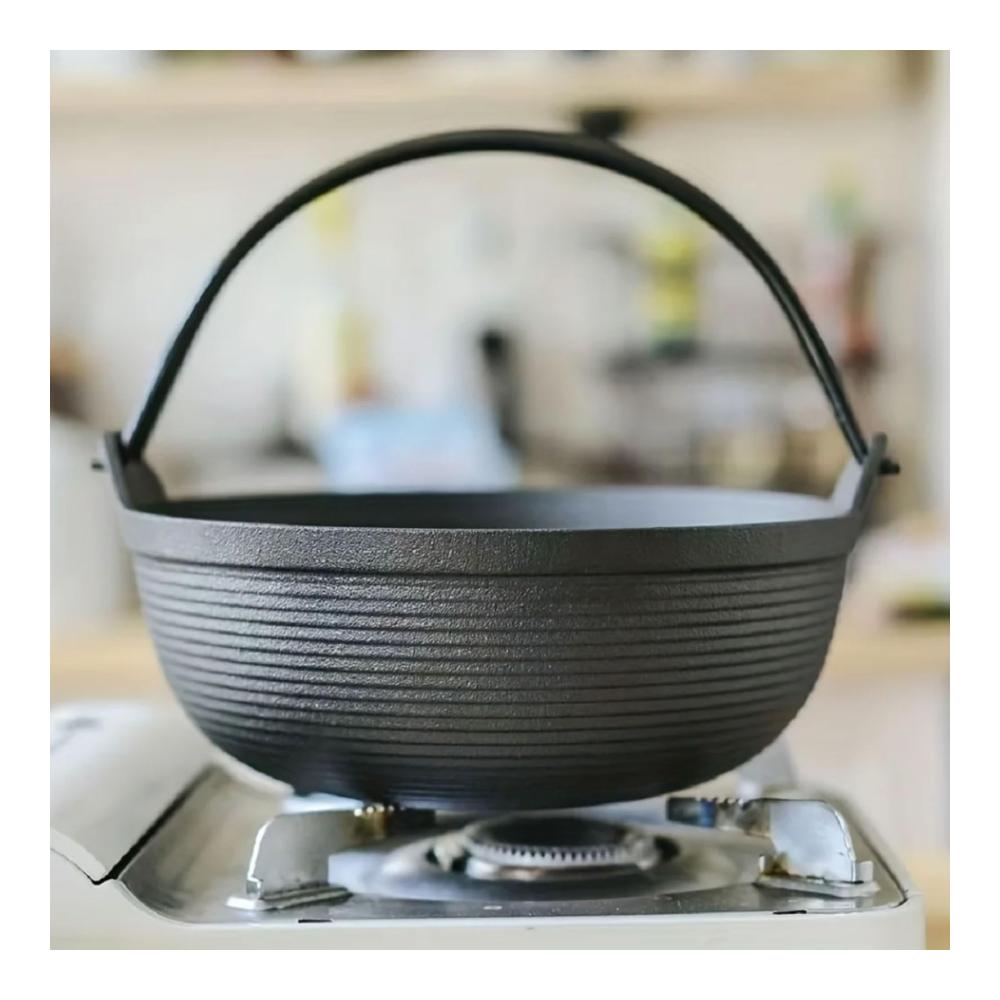 Entdecken Sie den unbeschichteten verdickten Gusseisen-Kasserollen-Auflauf aus Japan | Vintage-Suppentopf mit Griff und Deckel für authentisches Kocherlebnis | Ideal für Küchenkochen und