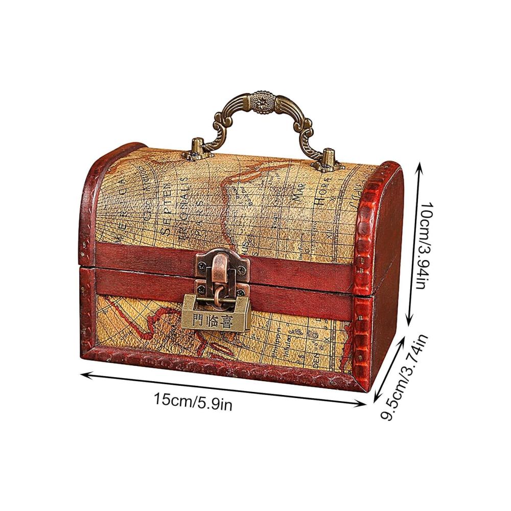 Entdecken Sie den Charme von Boxen & Kästen mit unserer exquisiten Schatzkiste aus Holz – Kleine Truhenkiste im Vintage-Stil mit Schloss und Griff. Perfekt für Schmuck Andenken Münzsammlungen und stilvolle Wohndekoration. Hochwertige Holztruhe für zeitlose Eleganz