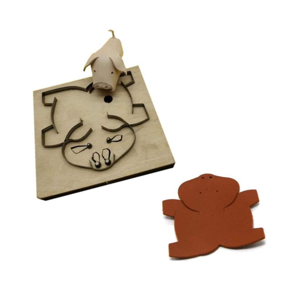 Entfesseln Sie Ihre Kreativität mit ZHONGJIUYUAN Stanzbögen DIY Leder Handwerk mit Schwein Anhänger Stanzschablone Messer Form für einzigartige Designs. Perfekt für Lederliebhaber! Erstellen Sie mühelos individuelle Kunstwerke und personalisi