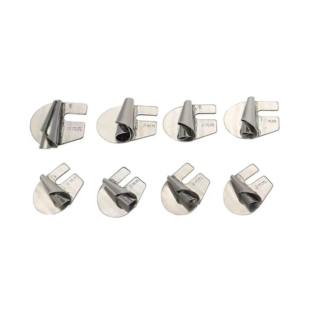 Entfalten Sie Ihre Kreativität mit unserem 8-teiligen Universal-Nähfuß-Aufsatz-Set! Perfekt für Zuhause und gewerbliche Nähmaschinen. Nähfüße von 3–10 mm ermöglichen präzises Nähen von Metall. Entdecken Sie die Vielseitigkeit und Genauigkeit für Ihre Nähprojekte