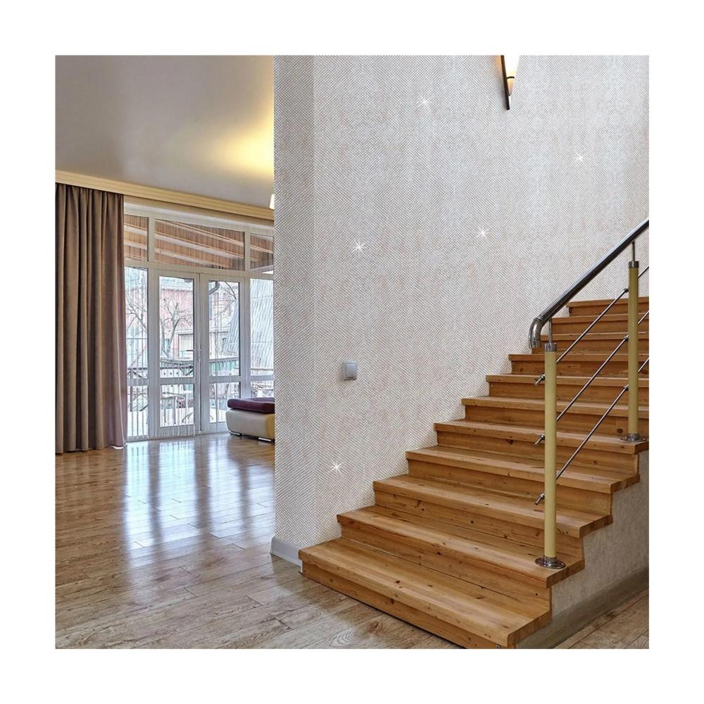 Entdecken Sie die Brillanz Mosaikfliesen Set mit selbstklebenden quadratischen Glasmosaiksteinen und Spiegelblättern für handgefertigte Meisterwerke. Einfache Anwendung! Strahlendes Silberdesign