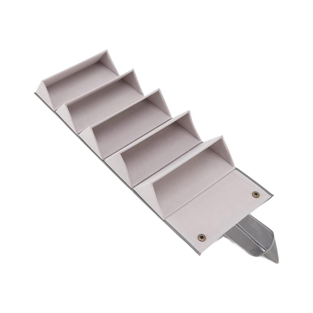 Elegantes Set aus 4 Teetassen mit Untertassen und Löffeln - Premium Porzellan Kaffeetassen - Perfekt für das Genießen von Tee Kaffee und heißen Getränken - Tolles Geschenk für Teeliebhaber