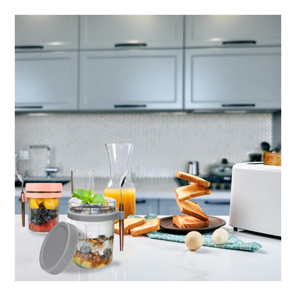 Praktische Müslidosen to go 4er Set Müslibecher mit Deckel und Löffel für unterwegs - Ideal für Overnight Oats Joghurt Obstsalat und mehr! 350ml Behälter für frisches Müsli Porridge und knusprige Cornflakes