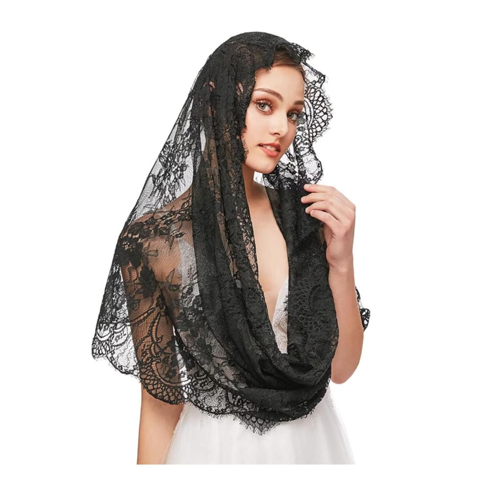 Entdecken Sie elegante Brautaccessoires RUNRAYAY Raillyla - Schleier und mehr für die perfekte Traumhochzeit - Inspirierende schwarze Akzente für große Trauzeugin