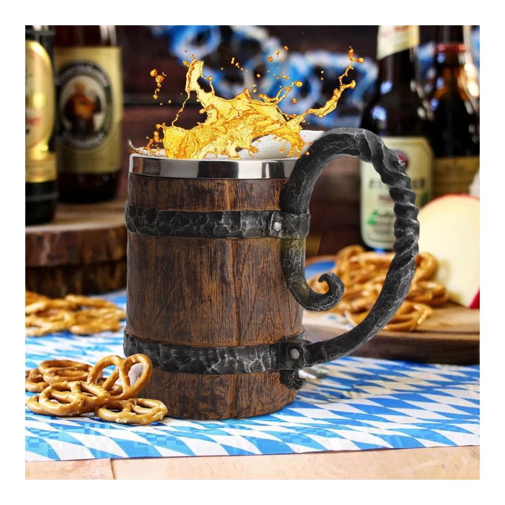 Entdecken Sie den Genuss mit unseren Premium Bierkrügen Wikinger-Trinkbecher 550 ml Holzfass-Kaffeebecher auslaufsicheres Edelstahl-Trinkgeschirr mit Griff. Handgefertigter mittelalterlicher Cocktailbecher für Tee und Kaffee – Stilvoll