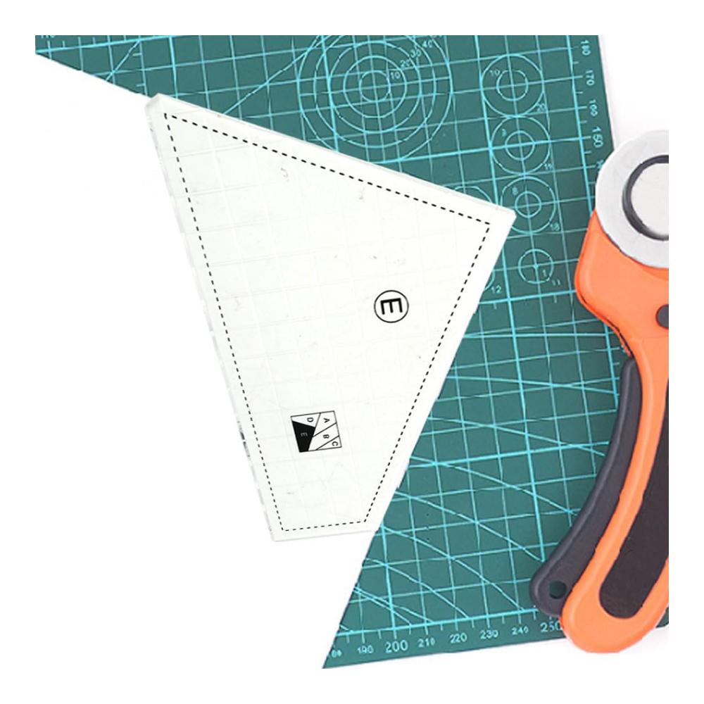 Präzisions-Linealset für Schneider & Quilter - 5-teiliges Patchwork Nählinealset aus Acryl inkl. Rollschneider - Perfekt zum Abmessen Schneiden & Quilten - Ideale Werkzeuge für Handwerker