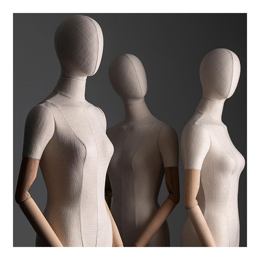 Entdecken Sie Eleganz Verstellbare Schaufensterpuppe mit 360° drehbarem Massivholz-Kopf und mechanischen Fingern. Perfekt für Boutiquen und Kleiderständer. Weiblicher Torso für stilvolle Bekleidungspräsentationen