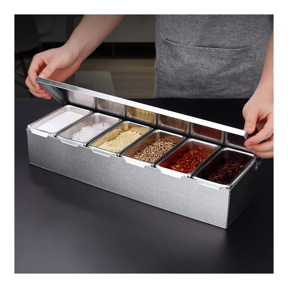 Entdecken Sie die Eleganz in Ihrer Küche! Edelstahl Gewürzgläser-Set mit 6 separaten Innenrosten für perfekte Organisation. Abnehmbar praktisch und stilvoll - Ihr Must-Have für eine ordentliche und stilvolle Küche. Ideal für Gewürze Kräuter und mehr