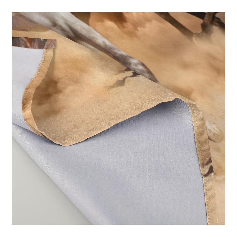 Entdecken Sie Eleganz Stoffservietten mit stylischen galoppierenden Pferden | Waschbar wiederverwendbar | Hochwertiges Polyester | Gesäumte Kanten für Zuhause Hochzeit Party Urlaub | 508 x 508 cm | Dekorative Tischservietten für anspruchsvolle Dekoration