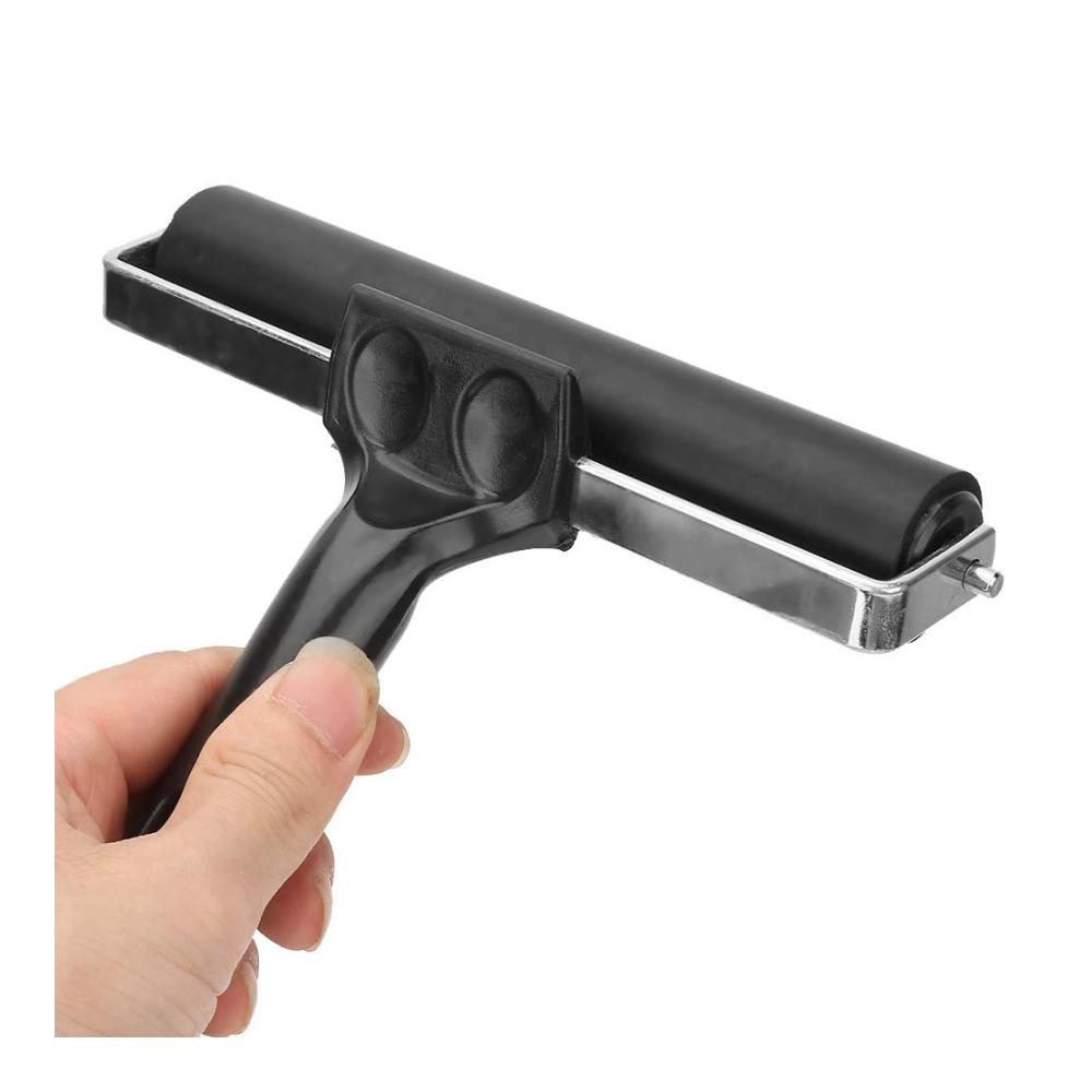 Entdecken Sie den handlichen Handroller für Kunst und Druckprojekte – 15 cm langer Gummiroller für Ölmalerei Druck und Stempelarbeiten – Ideal für Künstler und