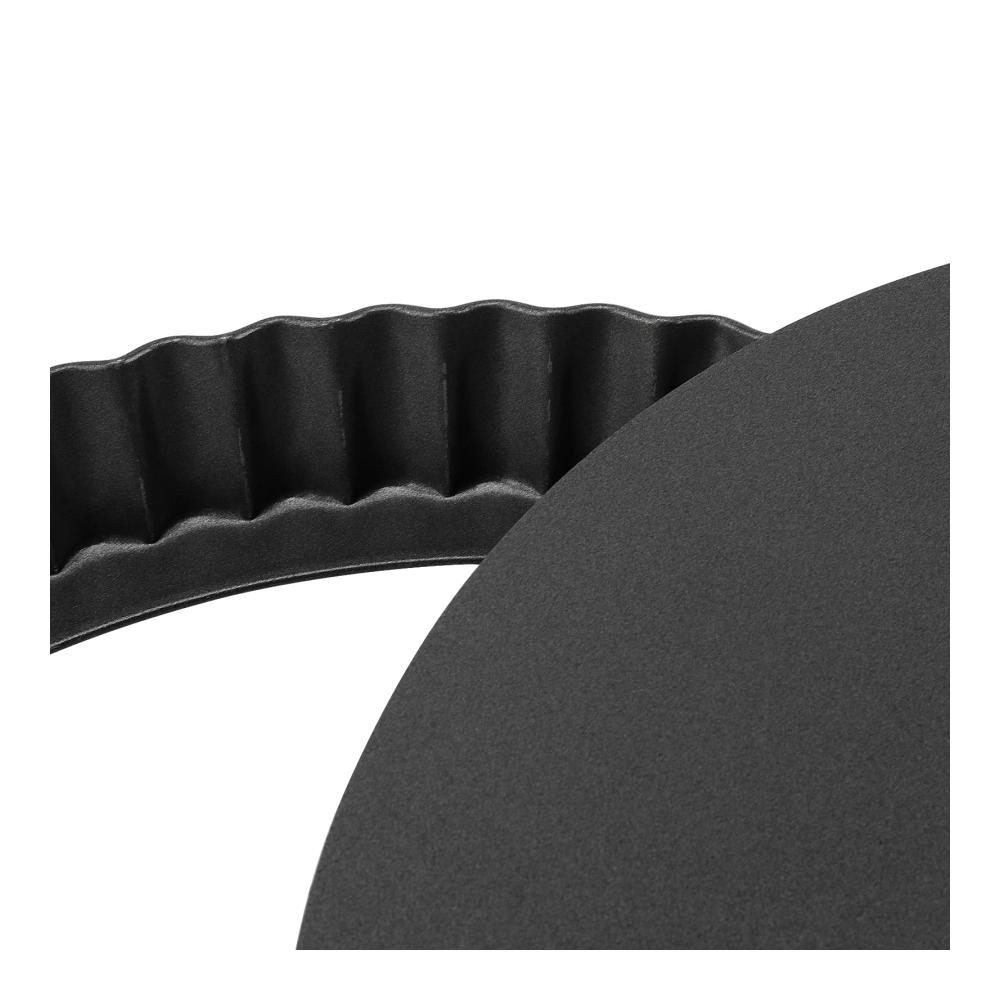 Entdecken Sie die Magie des Backens mit unseren 2 Stück Törtchenformen! Hochwertiger Kohlenstoffstahl 28 cm Durchmesser mit herausnehmbarem Boden für müheloses Entformen. Perfekt für Quiches Torten Kuchen und mehr. Gönnen Sie sich dieses unverzichtbare Backwerkzeug für köstliche Puddings Kekse und Obsttartes. Backen Sie mit Stil und Präzision – Ihre kulinarischen Meisterwerke verdienen die beste Form
