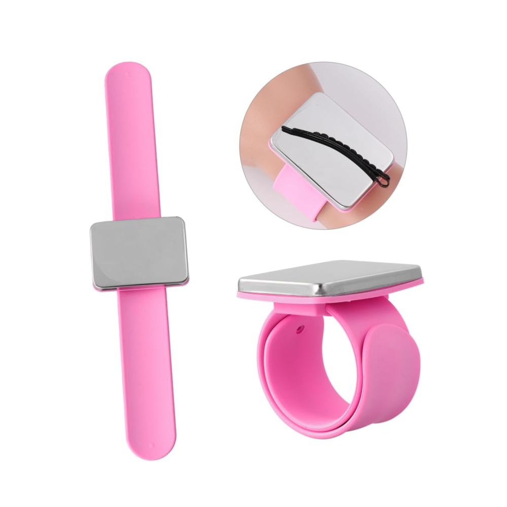 Entdecken Sie das Ultimative Nadelkissen Magnetisches Armband für Nähliebhaber! Silikonband Edelstahl-Schnappen & praktischer Halter für Haarspangen. Perfekt zum Quilten & Nähen. Ein Must-Have Accessoire