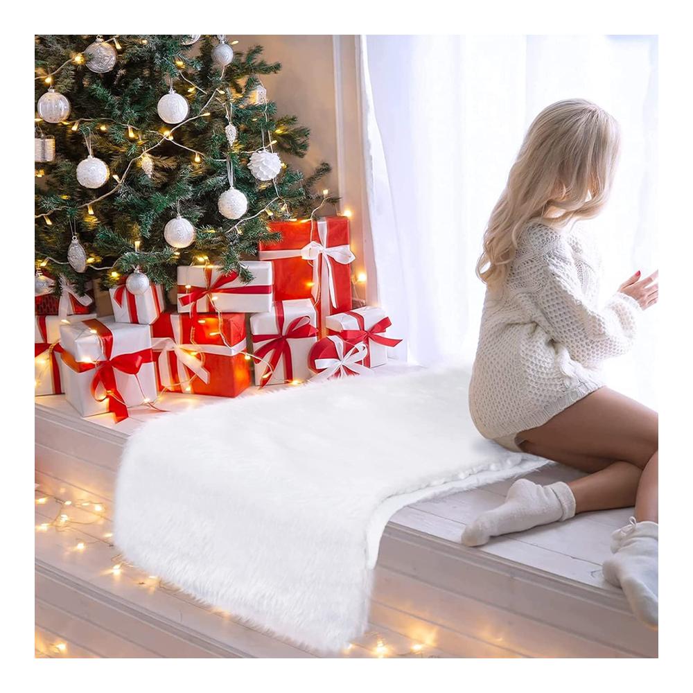 Eleganter Tischläufer aus Kunstfell | Modernes Weiß für festliche Tischdekorationen | Weihnachtstischläufer für stilvolle Familienfeiern | 38x183