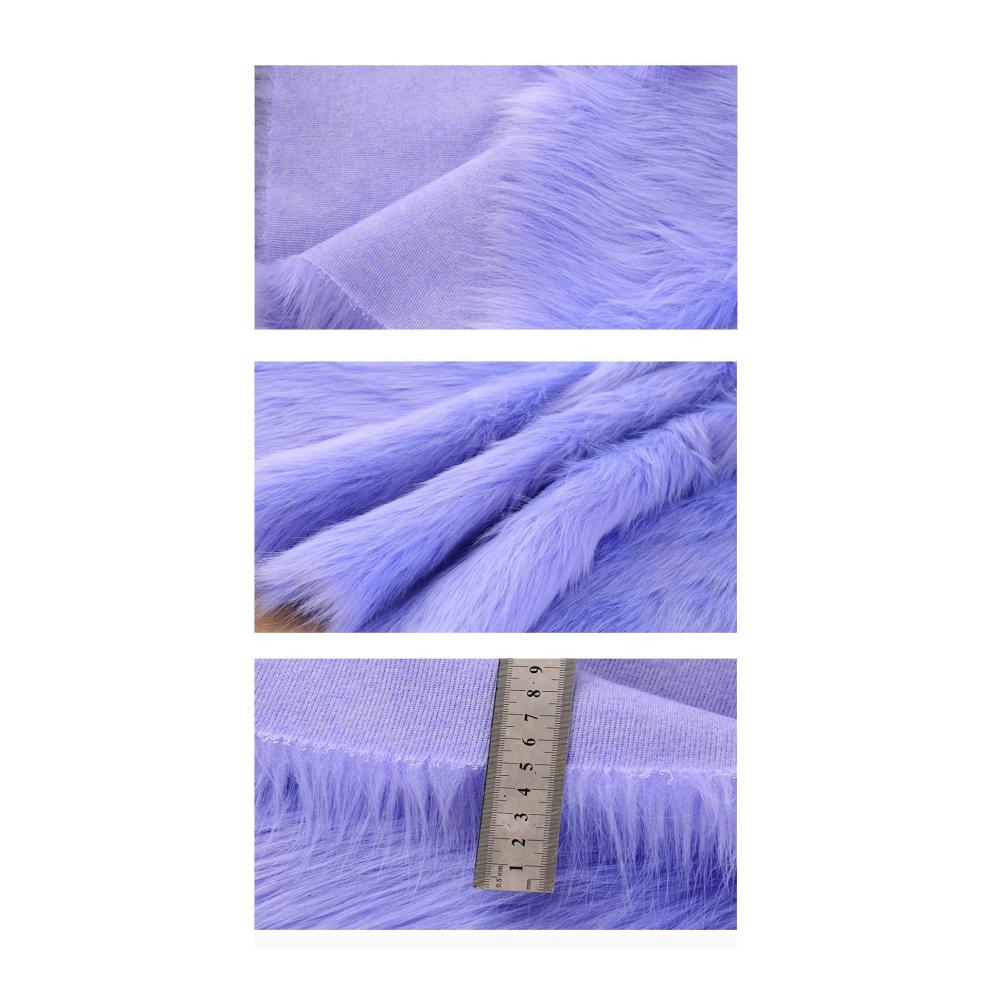 Entdecken Sie kreative DIY Möglichkeiten mit unseren hochwertigen Textilien! Kunsthandwerk Zottelig Kunstpelz Stoff 50x50cm Langer Flor 5cm ideal für Anime Cosplay Party Kostüme und Indoor Dekoration. Verleihen Sie Ihren Projekten eine einzigartige Note mit dem Fuchs Pelz in zauberhaftem Sky Blue. Perfekt für fantasievolle Zwerge und eine unvergessliche Partyatmosphäre