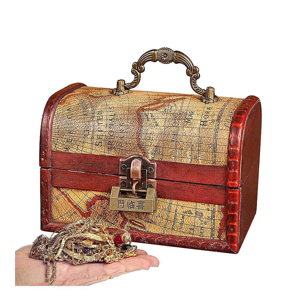 Entdecken Sie den Charme von Boxen & Kästen mit unserer exquisiten Schatzkiste aus Holz – Kleine Truhenkiste im Vintage-Stil mit Schloss und Griff. Perfekt für Schmuck Andenken Münzsammlungen und stilvolle Wohndekoration. Hochwertige Holztruhe für zeitlose Eleganz