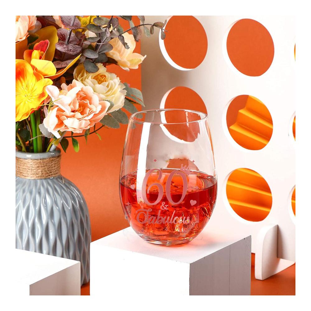 Rotweingläser 60. Geburtstag Geschenk für Männer und Frauen Weingläser Hochzeitstag Dekorationsgeschenk 17 Unzen Stiellos 60 und Fabulous Geburtstagsparty Weinglas für Jubiläum Weingläser mit Gravur