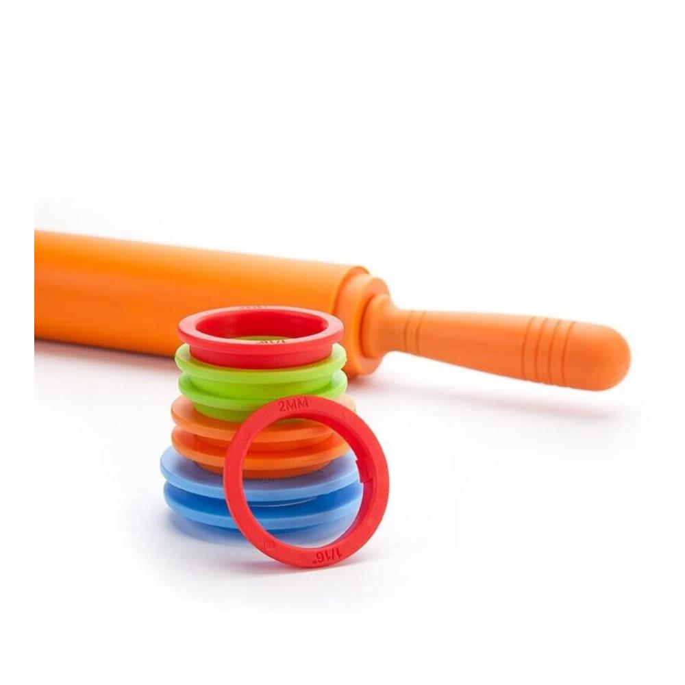 Perfekte Küchenkreationen 50 cm Profi Antihaft-Silikon-Teigroller mit 4 individuell einstellbaren Ringen für müheloses Backen. Ultimative Präzision für köstliche Teige! Backspaß garantiert