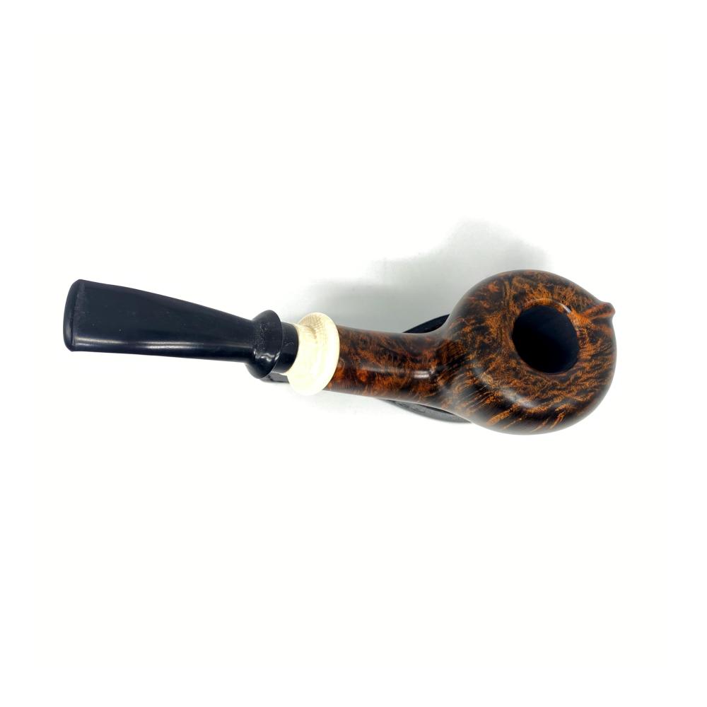 Entdecken Sie das ultimative Zigarrenzubehör Handgefertigte Bruyère-Tabakpfeife im Duke-Stil für einen exquisiten Rauchgenuss fa50441h1x1h inklusive elegantem Etui und Reinigungsset