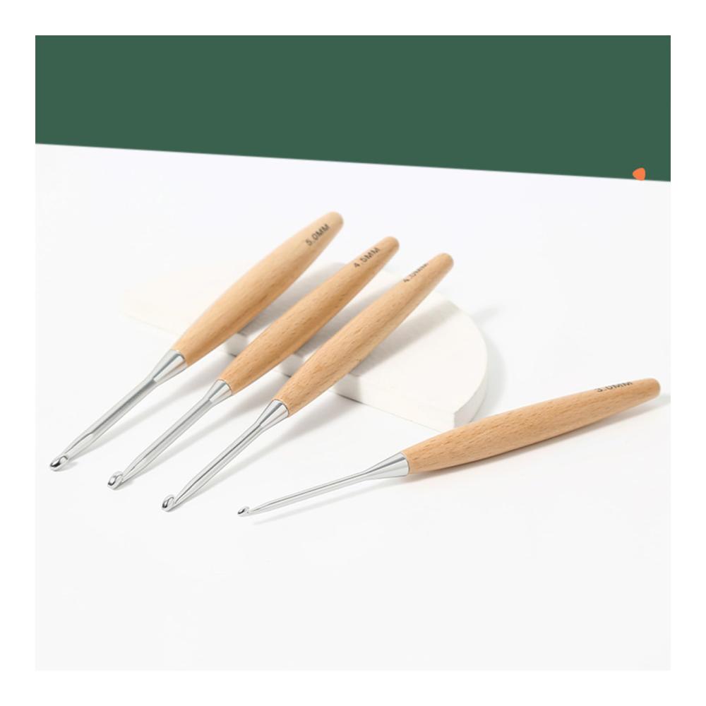 Ergonomisches Häkelnadel-Set aus Buchenholz inklusive Tasche – Ideales Strickset für Anfänger und Erwachsene – Hochwertige Häkelnadeln (13 mm bis 15 mm) mit ergonomischem Griff von Tesay