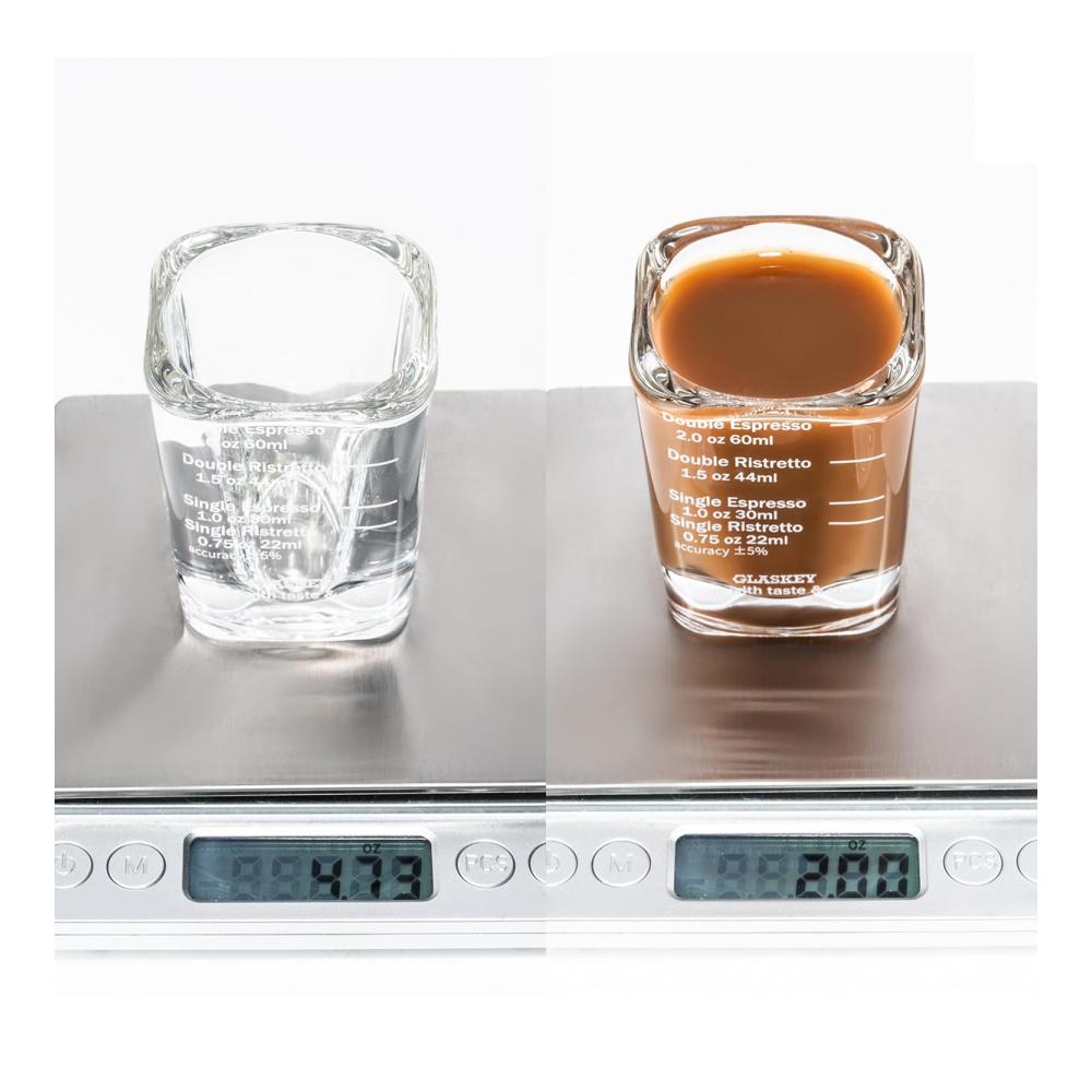 GLASKEY Premium Schnapsgläser 6er Set - 60ml Skalierte Espressomischgläser Ideal für Tequila & Wodka Spülmaschinenfest Perfekt für Partys & Geschenke Weiße Skala