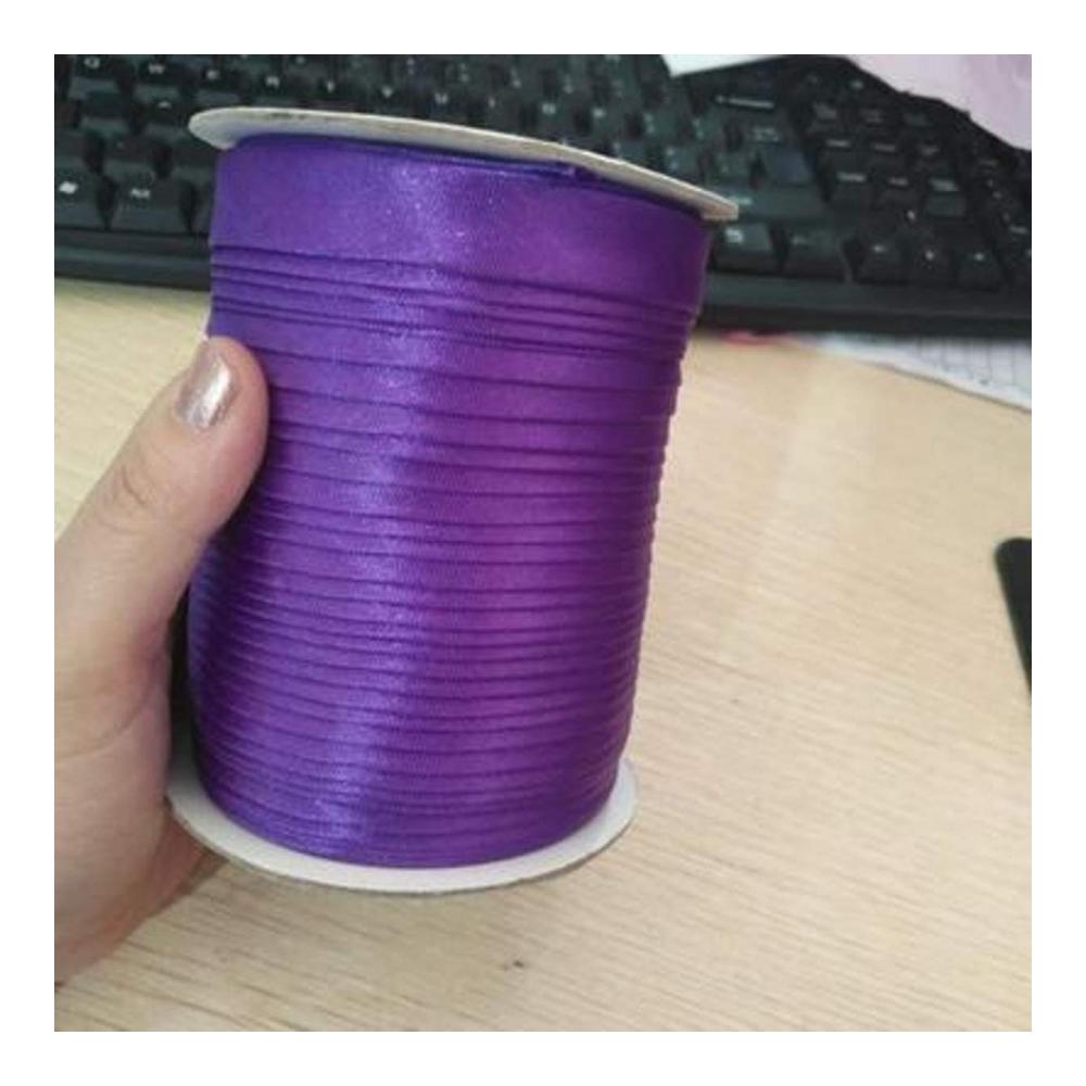 Entdecken Sie die Vielseitigkeit 27 cm breites Schrägband aus Poly-Baumwolle - 80 m in leuchtendem Violett - Perfekt für Ihre Näharbeiten