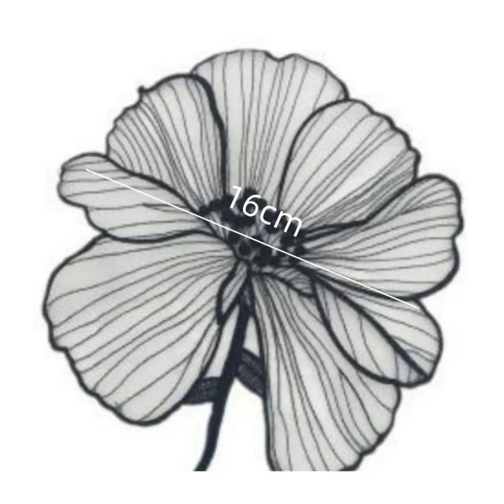 2 Stück Spitzen-Applikationen Schwarze Lotusblüten Stickerei Aufnäher für DIY Nähen – Blumenmuster Stickerei Aufnäher in Weiß