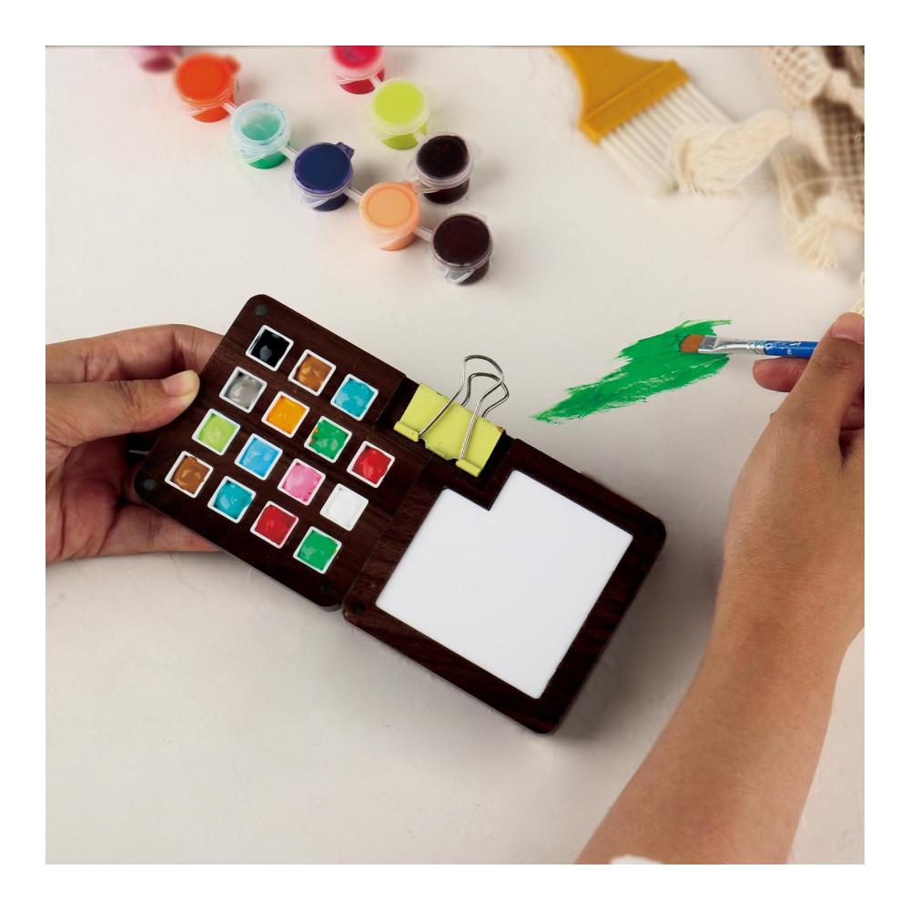 Personalisierter Malkasten mit eingraviertem Namen - Tragbare Aquarellpalette aus Holz für Künstler - Skizzenbuch-Palettenbox für individuelle Kunstwerke - Hochwertige Farben und Pinsel enthalten