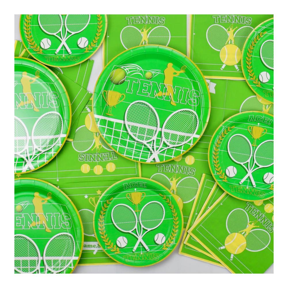 Tennis Geburtstag Party Zubehör Set für 20 Gäste - Inklusive Speiseteller Servietten und Tischdecke - Perfekte Dekoration für Männer Frauen und Kinder - Sport Themed Party Artikel
