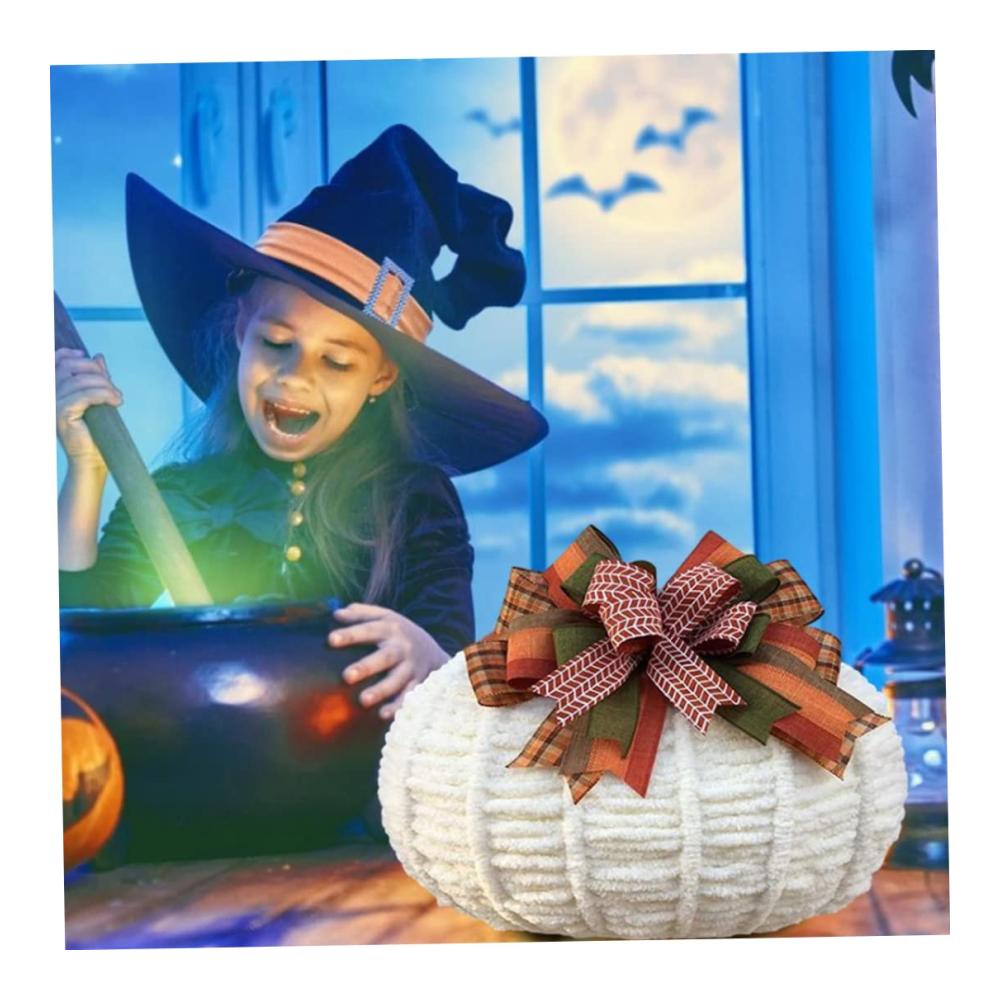 Entdecken Sie den Zauber Kürbiskranz mit Beads für Ihr perfektes Halloween! Metallrahmen Drahtstruktur und 2 Kürbisdekor-Elemente. Ideal für Garten Basteln und Halloween-Kostüme. Ihr einzigartiger Blumengarten er