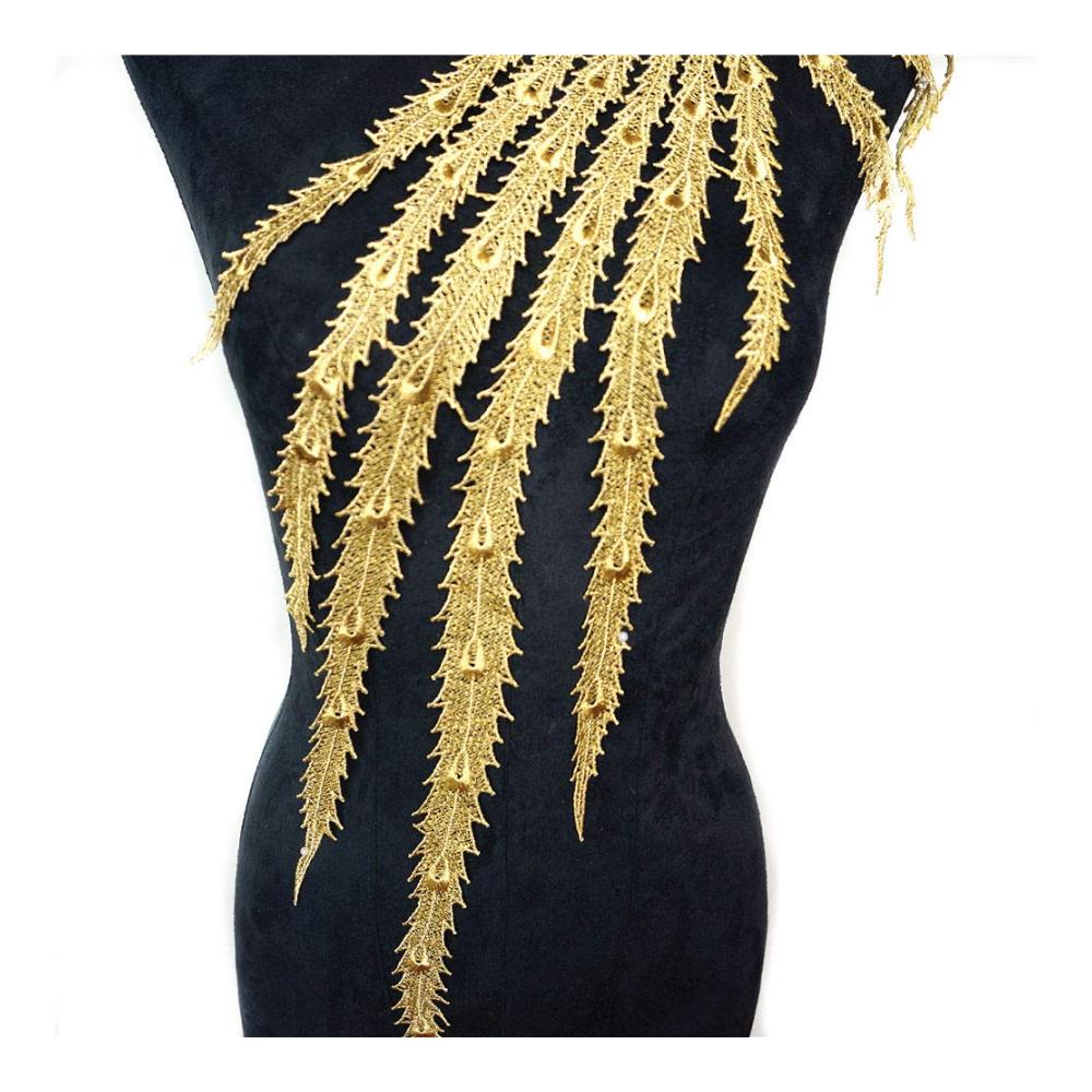 Elegantes Brautkleid mit großer bestickter Phoenix-Schwanz-Applikation | Exquisite Spitze Quasten und Blumen-Patches | Perfekte Hochzeitsdekoration für eine unvergessliche Party