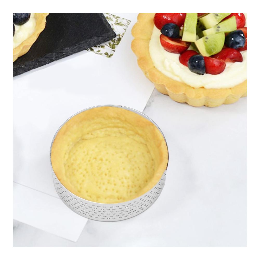 Entdecken Sie unsere hochwertigen 10 Stück Edelstahl Kuchenringe & Rahmen Set - Perfekt für Kuchen Quiches & Mousse - Backformen für Ihre Küche! 6cm Durchmesser