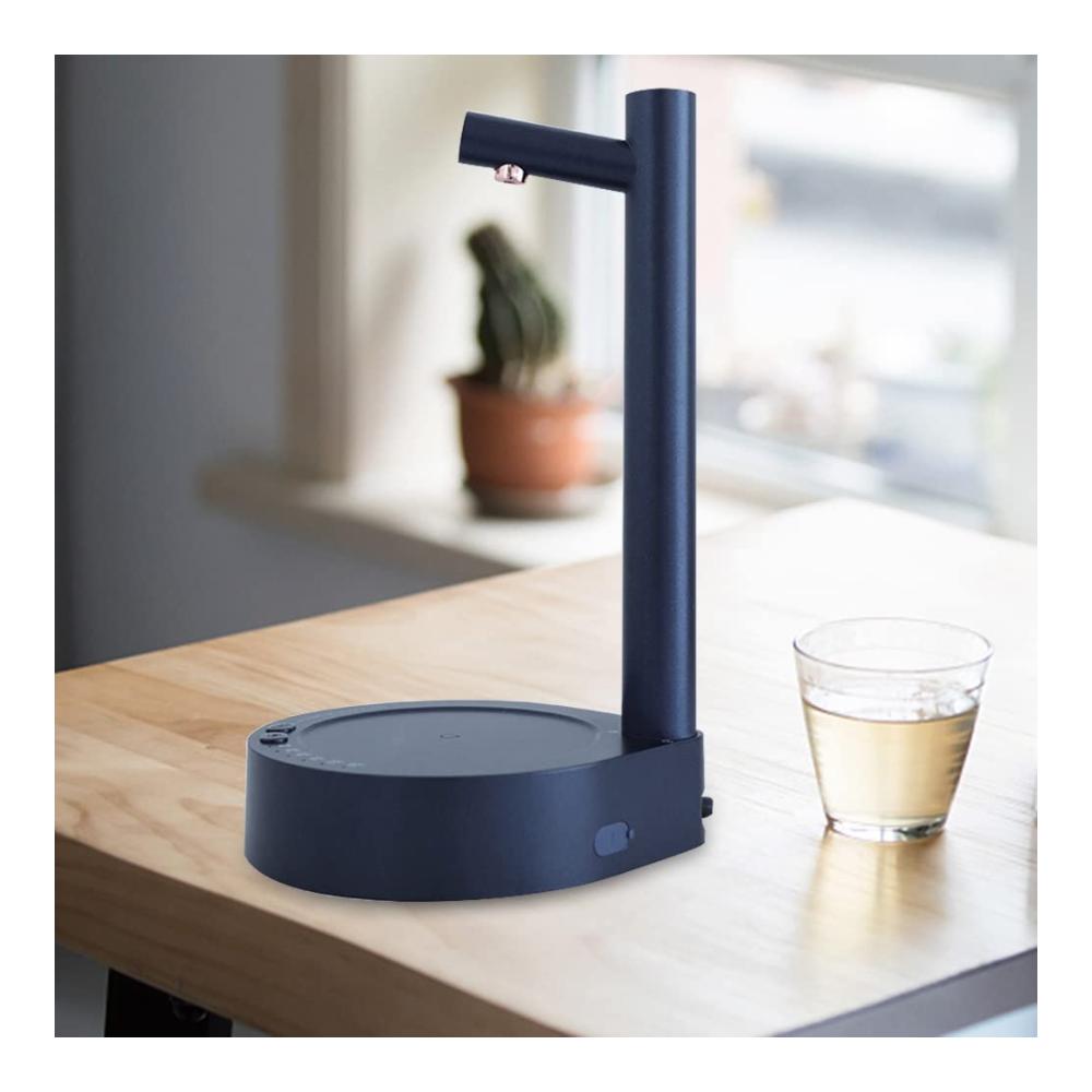 Elektrischer Kühler & Wasserspender Automatische Wasser-Gallonen-Pumpe für Büro & Zuhause. Wiederaufladbar & Desktop-Ständer inklusive. Erfrischendes Wasser auf Knopfdruck