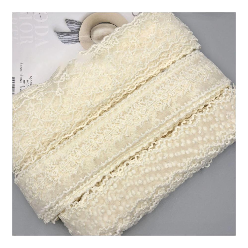 15 Meter Romantisches Vintage Spitzenband in Creme – Zierband mit Stickerei-Mesh für Tischdeko Hochzeit Nähen & Handwerk – Exquisites Dekoband mit 5cm Breite für stilvolle Kleidung Scrapbooking & Geschenke