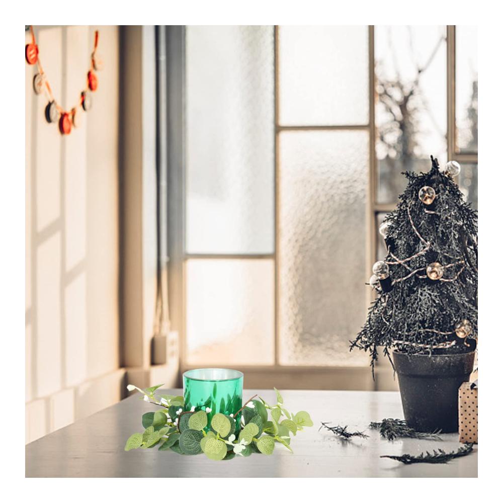 Entdecken Sie die Magie der Festtage mit unseren 4 Stück Weihnachtskerzenringen - Exquisite Kerzenkränze für festliche Tische Bankette und Hochzeiten. Schmücken Sie Ihren Tisch mit Mini-Kränzen und setzen Sie mit unseren Weihnachtskerzen das perfekte Herzstück. Grüne Dekorationen für ein unvergessliches Festivalerlebnis