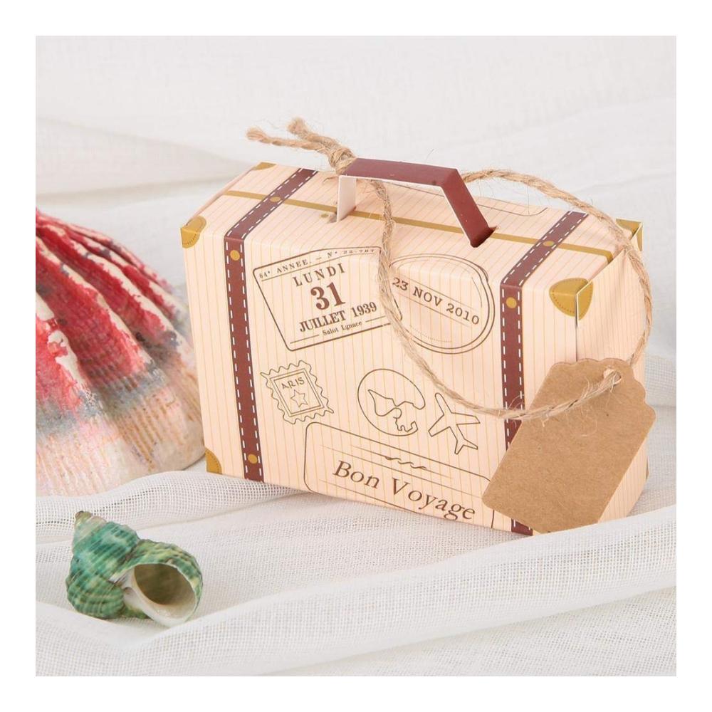 Exquisite Hochzeitsdekoration 50 stilvolle Koffer-Favoritenschachteln für unvergessliche Zeremonien. Vintage Boxen als süße Geschenke perfekt für Reise-Themenpartys und Hochzeiten