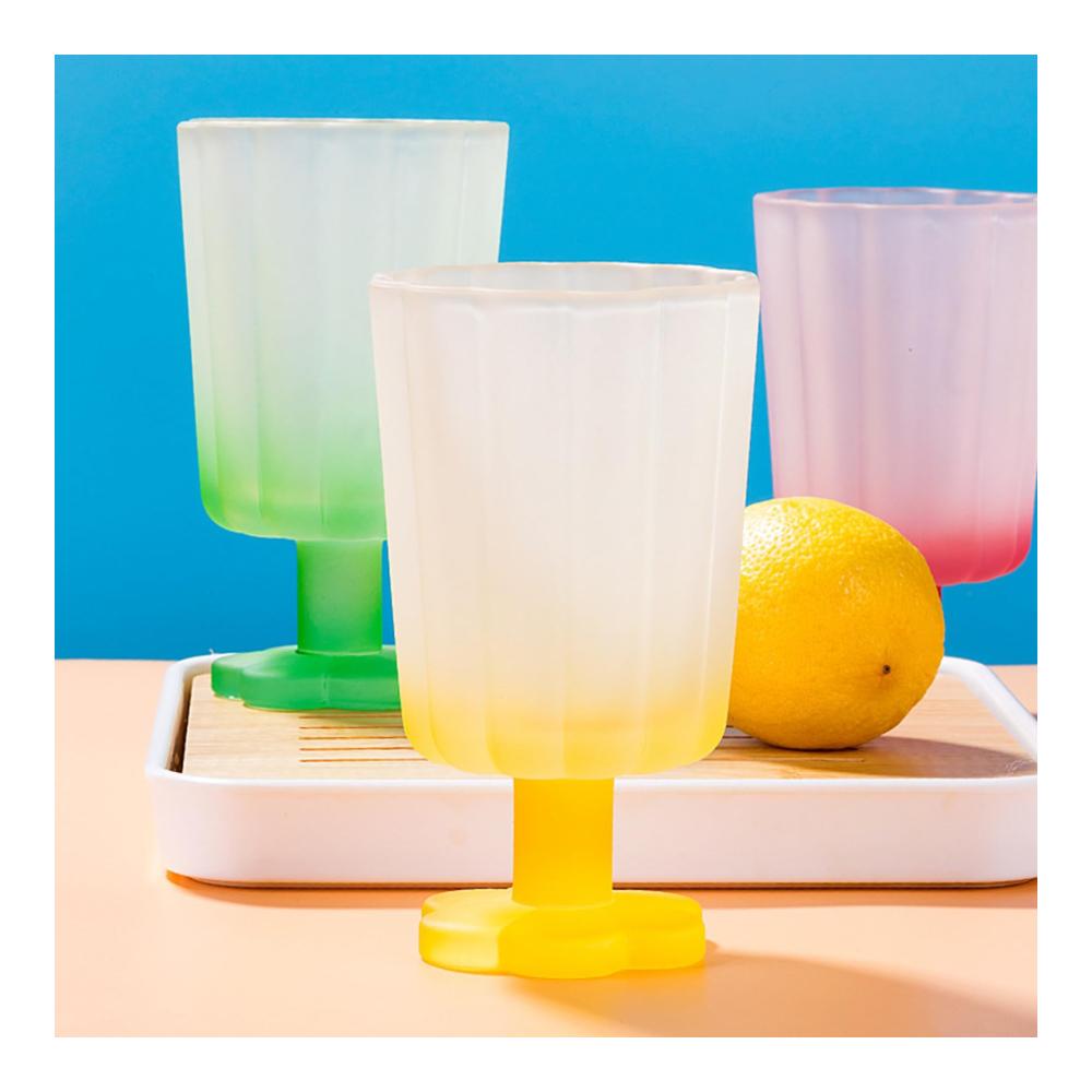 Entspannen Sie stilvoll Whiskeygläser Set für anspruchsvolle Genießer - Gekühlte Glasschalen in lebendigen Farben perfekt für Sommergenuss zu H