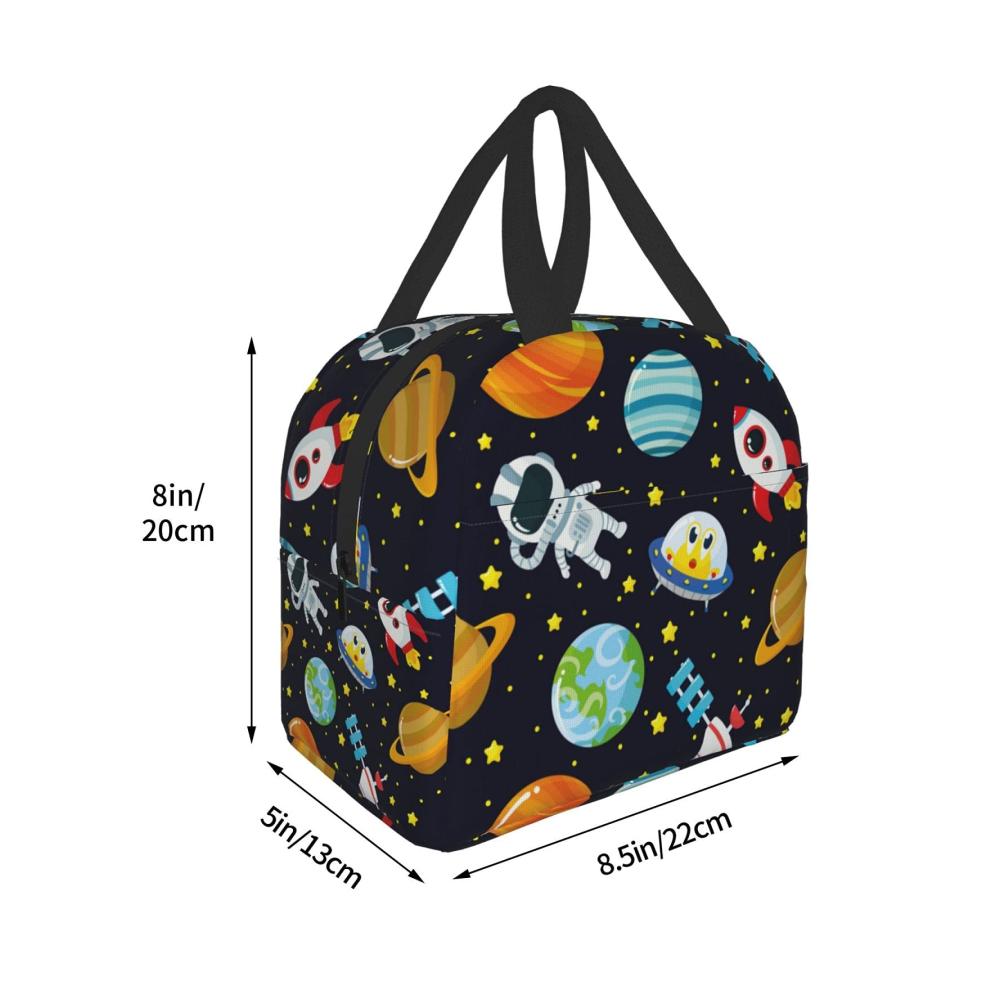 Entdecke die Welten des Mittagessens mit unserer Planet Galaxy Astronaut Isolierten Lunchtasche! Auslaufsicher und stylisch für Erwachsene & Kinder. Perfekte Lunchbox für Männer und Frauen bei Arbeit oder auf Reisen. Dein Begleiter für köstliche Pausen