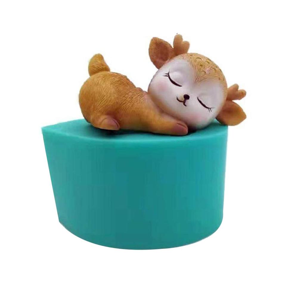 Erstellen Sie bezaubernde Kunstwerke mit FUFRE 3D Hirsch Silikonform! DIY Tier Silikon Backformen für handgemachte Sika Deer Seifen Kerzen Schokolade Süßigkeiten Aromasteine und mehr. Perf