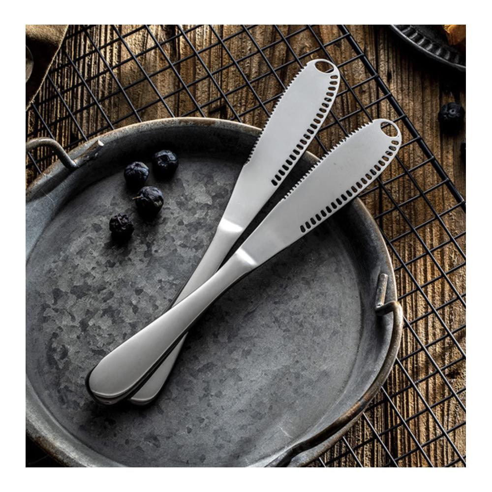 Entdecken Sie den Genuss - Premium Buttermesser Set für perfekte Frühstücksmomente! Edelstahl Käse- und Butterverteiler ideal für Sandwiches Kuchen und Brot. Der ultimative Marmeladenverteiler. 6-teiliges Set (C