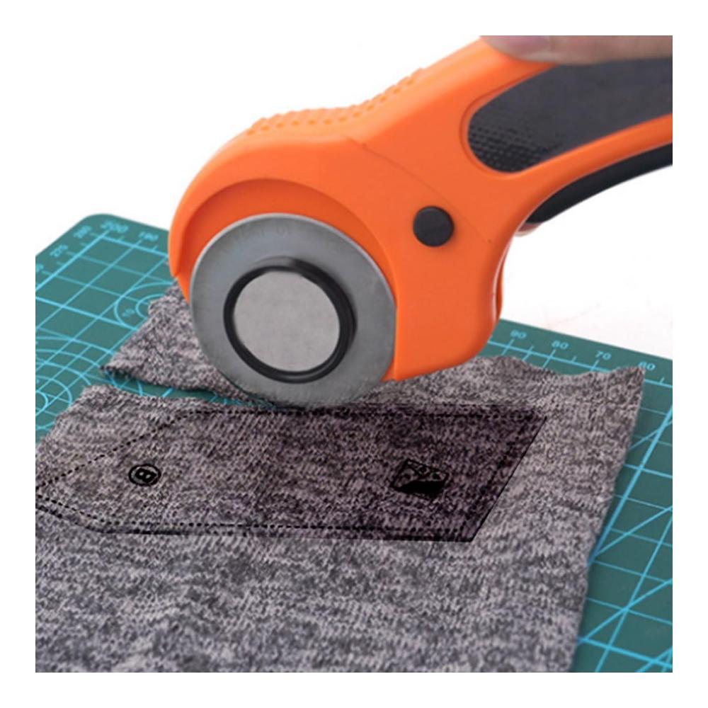Präzisions-Linealset für Schneider & Quilter - 5-teiliges Patchwork Nählinealset aus Acryl inkl. Rollschneider - Perfekt zum Abmessen Schneiden & Quilten - Ideale Werkzeuge für Handwerker