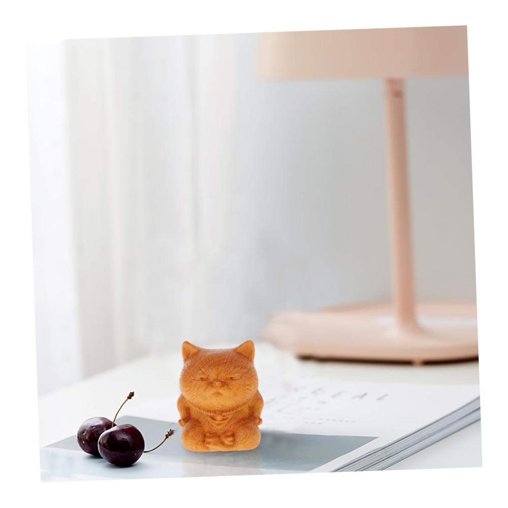 Entzückende handgeschnitzte Holzpuppen Perfekte Miniaturdekoration für Sammler und Geschenkidee für Kinder