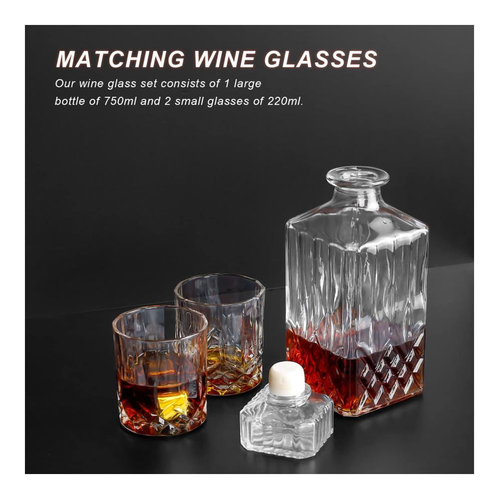 Whisky-Genuss pur Exklusives Set mit 2 Kristall-Whiskeygläsern (220 ml) und einem 750 ml Glas-Whiskydekanter mit Silikonstopfen – Ideal für vielfältige Whiskys und erlesene Weine. Entdecken Sie den perfekten Geschmack