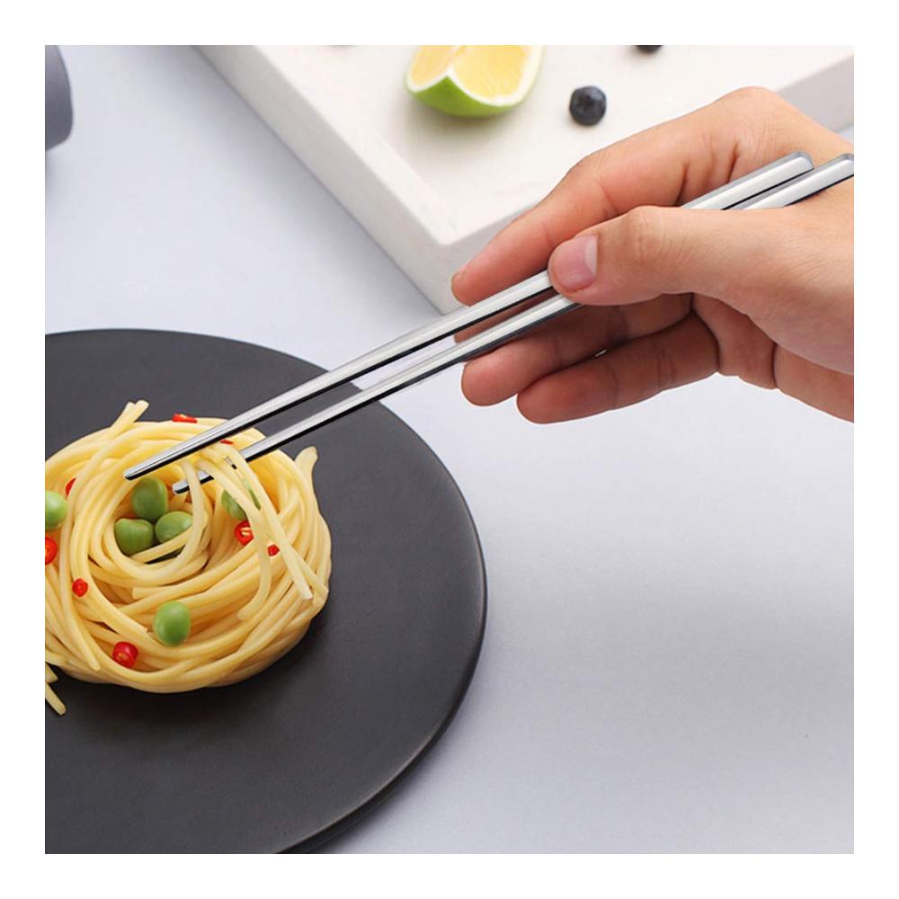 10 Stück Essstäbchen & Löffel Set – Wiederverwendbare Metall Flach Essstäbchen mit langem Griff für Küche Restaurant & Zuhause - Premium Qualität