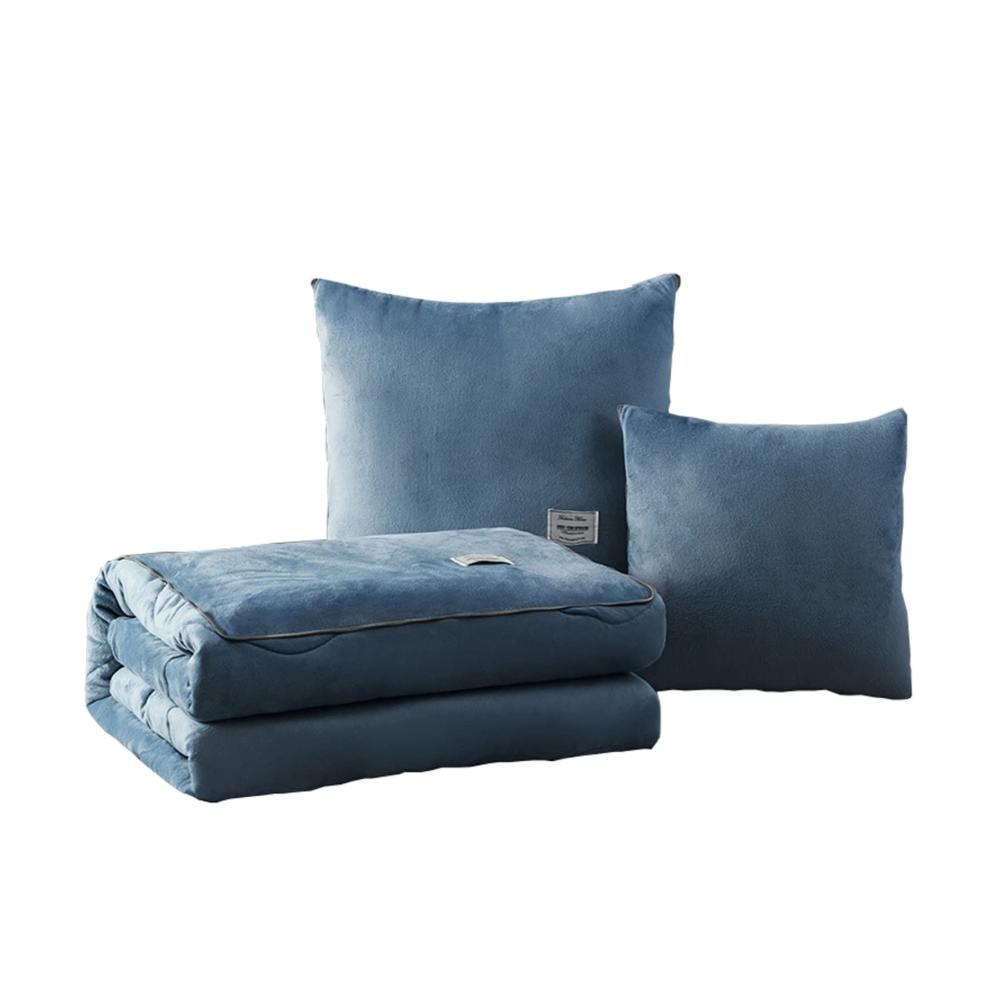 Entdecken Sie den Luxus Zierkissen Deluxe 2-in-1 Kissen und tragbare Decke für Auto Sofa und Bett - Kuscheliges Dekorationszubehör mühelos öffnen und entfalten mit Falt-Klimaanlage - Hochwertige PP-Baumwollsteppdecke in Light Blue Größe 50x50cm