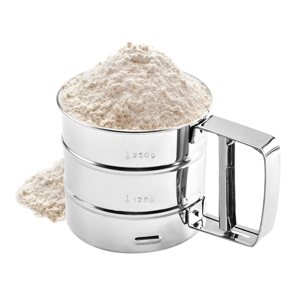 Professionelles Mehlsieb-Set aus Edelstahl 304 | Einhandsieb für feinstes Backen | Inklusive 4-teiligem Zubehör Mehllöffel und Teigschaber | Küchensieb für müheloses Bemehlen und Sieben