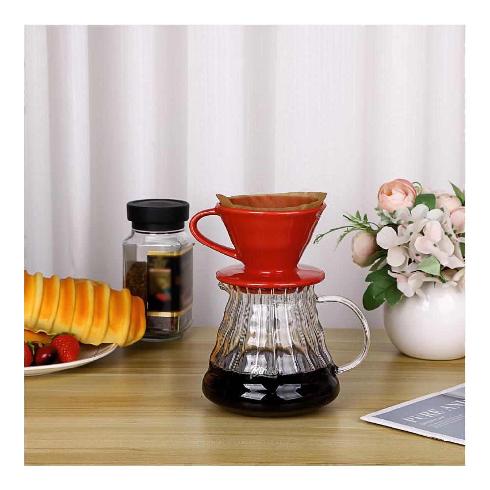 Einwegfilter für aromatischen Kaffeegenuss Kaffeetropfer aus rot glasierte Keramik V-förmig 180 ml klein - ideal für pure