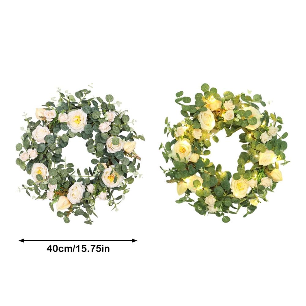Entdecken Sie die Eleganz 3 Blumendekorationen & Layouts - Wandbehang mit stilvollem Eukalyptus Blumenring für Einkaufszentren und Hotels. Einzigartig zum Aufhängen in Weiß. Perfekte Kränze für anspruchsvolles Ambiente