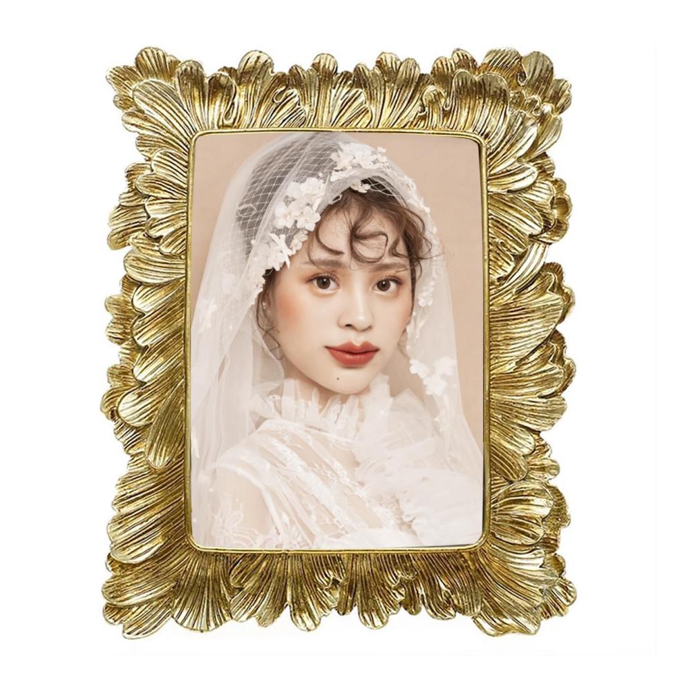 Europäische Vintage Fotorahmen - Antike Harz Bilderrahmen für Hoch- & Querformat - Wand- & Tischrahmen für kreative Home-Dekoration - Hochauflösendes Glas - 10x15cm - Gold