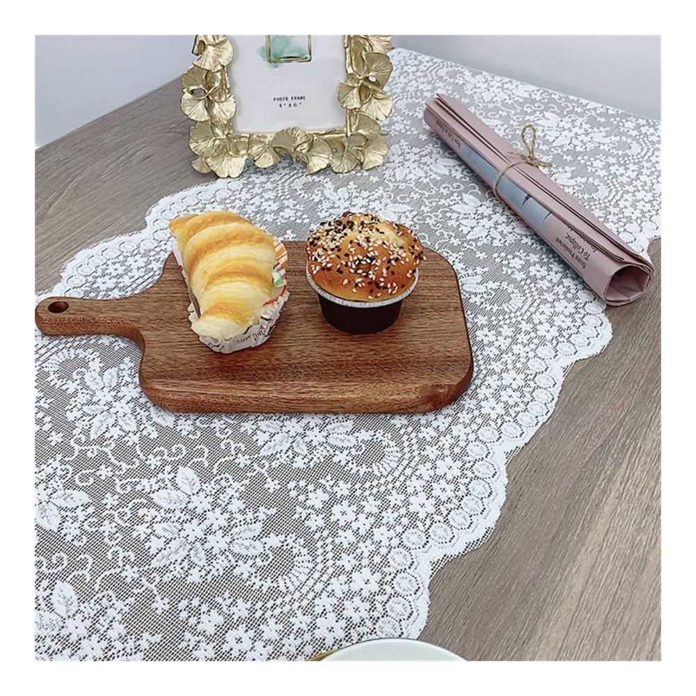 Boho Chic Weiße Spitze Tischläufer – Perfekte Hochzeitsdeko und Party-Dekoration für eine stilvolle Tischpräsentation (30x150