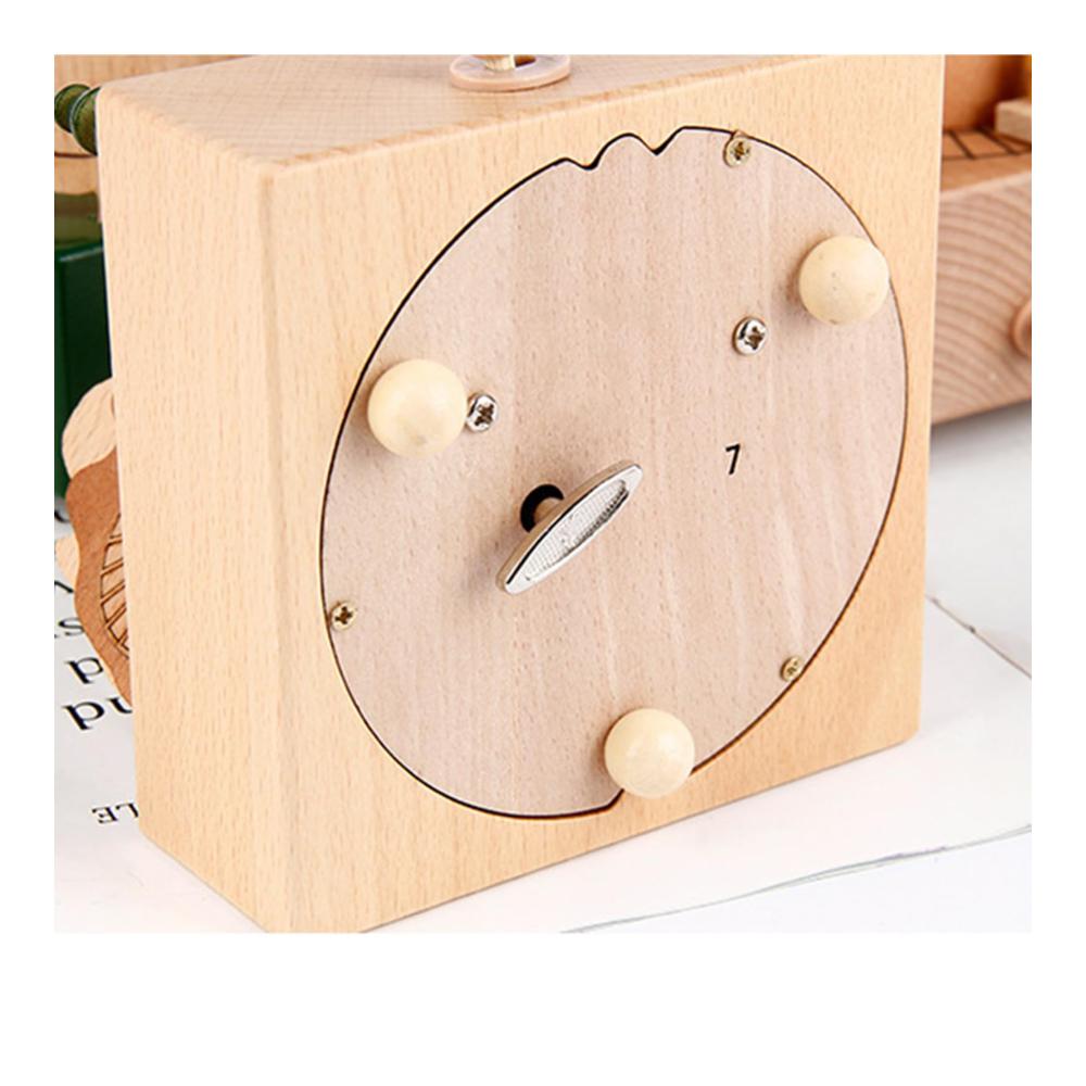 Handgefertigte Weihnachts-Spieluhr aus Buchenholz 14.5 * 13 * 18.5 cm - Spieluhr spielt fröhliche Weihnachtslieder mit drehbarem Zug - Kreatives Weihnachtsgeschenk für Weihnachten und Neuj